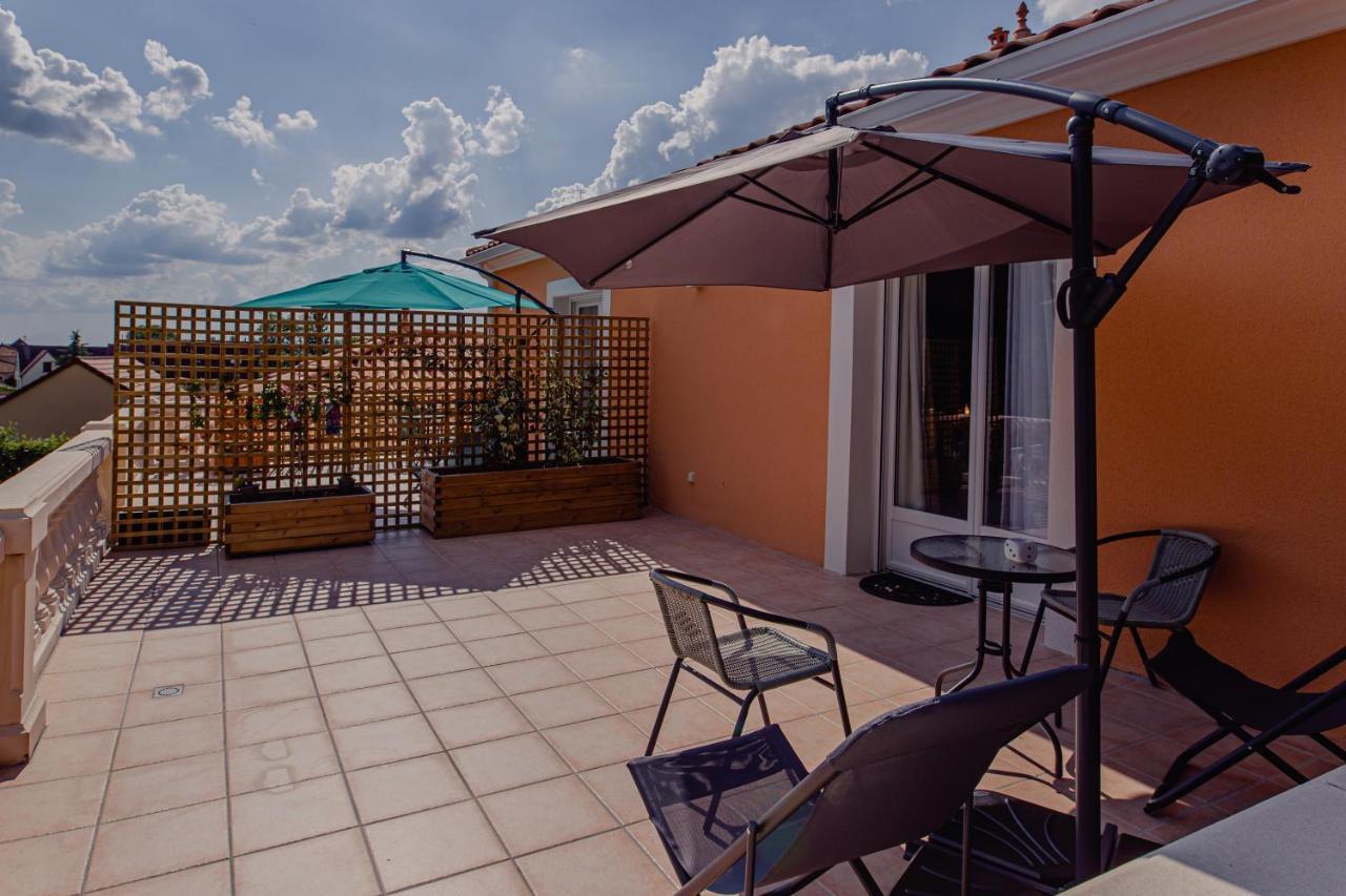 Villa Des Chenes-Adult Only Saint-Doulchard Dış mekan fotoğraf