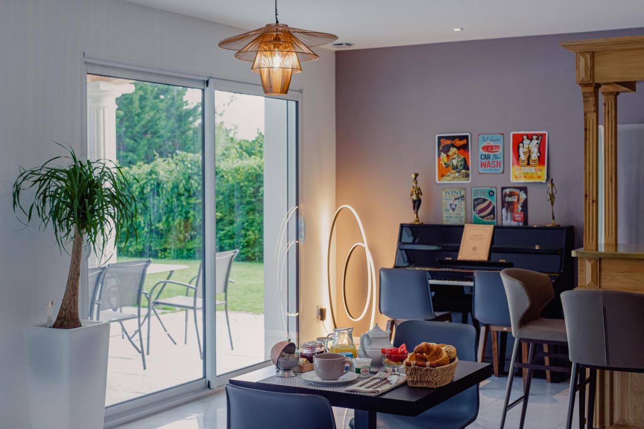 Villa Des Chenes-Adult Only Saint-Doulchard Dış mekan fotoğraf