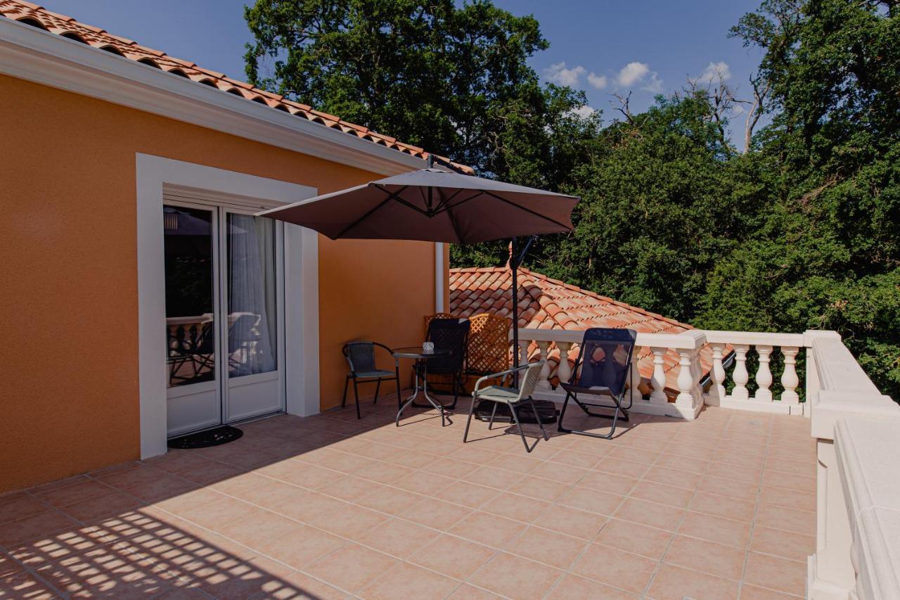 Villa Des Chenes-Adult Only Saint-Doulchard Dış mekan fotoğraf
